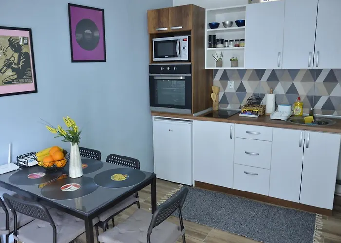 Kizde * ネゴティン